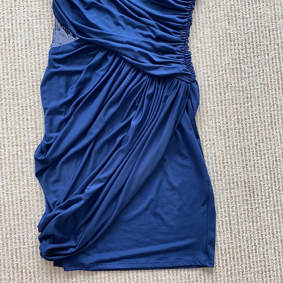 Stunning Bebe Sequin Party Dress - Picture 4 of 6